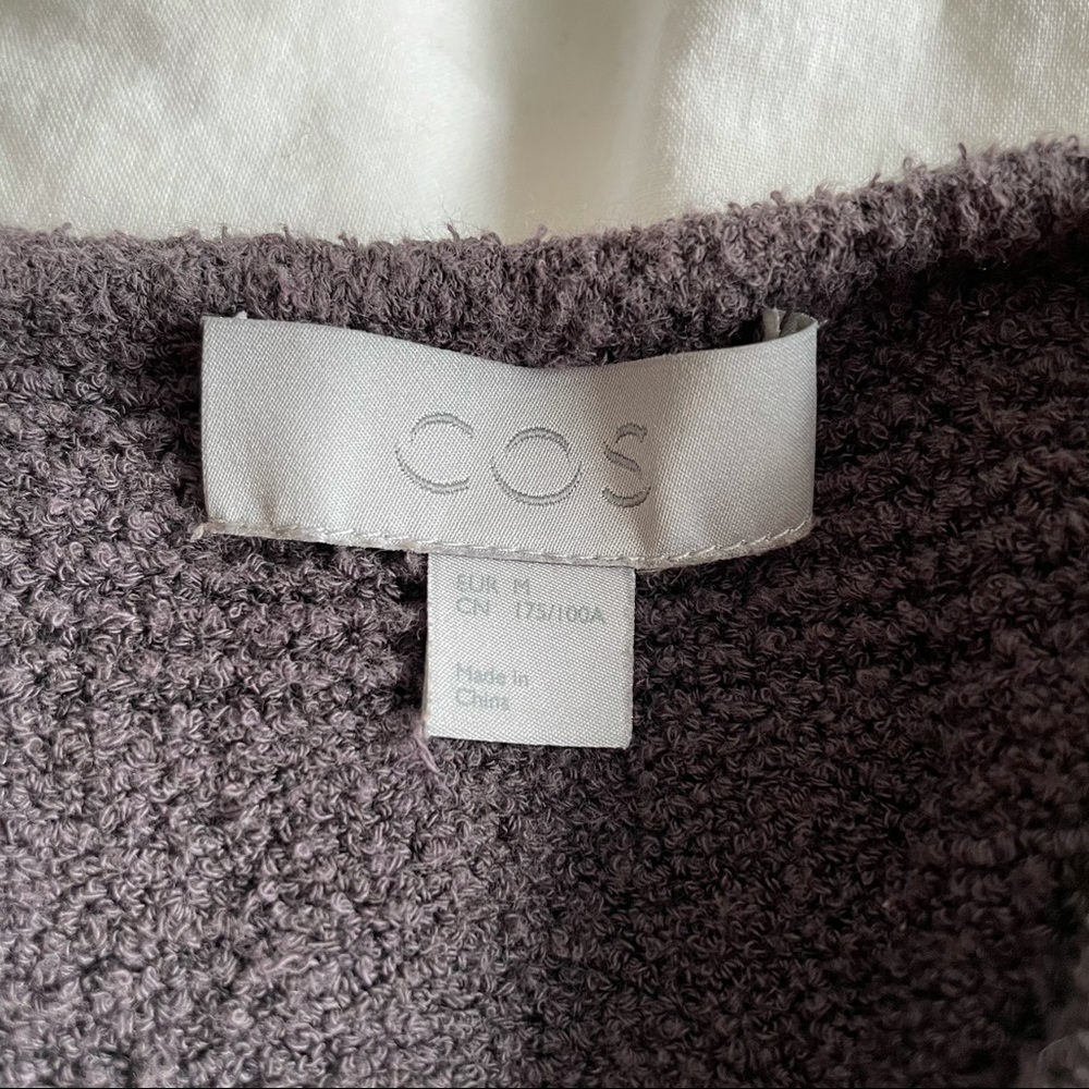COS // sweater - Picture 4 of 4